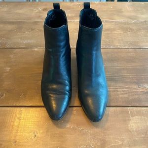 SAM EDELMAN BLACK LEATHER CHELSEA ANKLE BOOTS